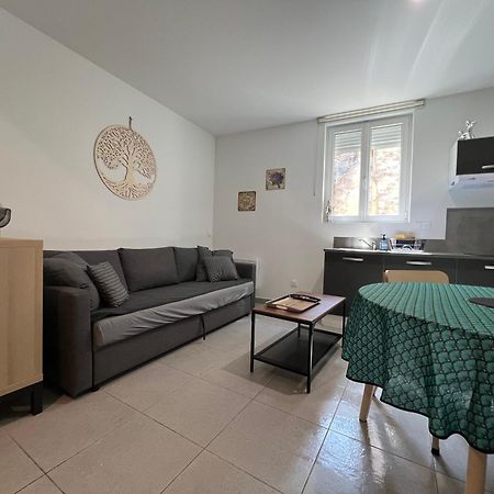 Fenix Appartement T2 40 M2 Cosy Rdc Plein Centre Ville Pierrelatte Exteriér fotografie