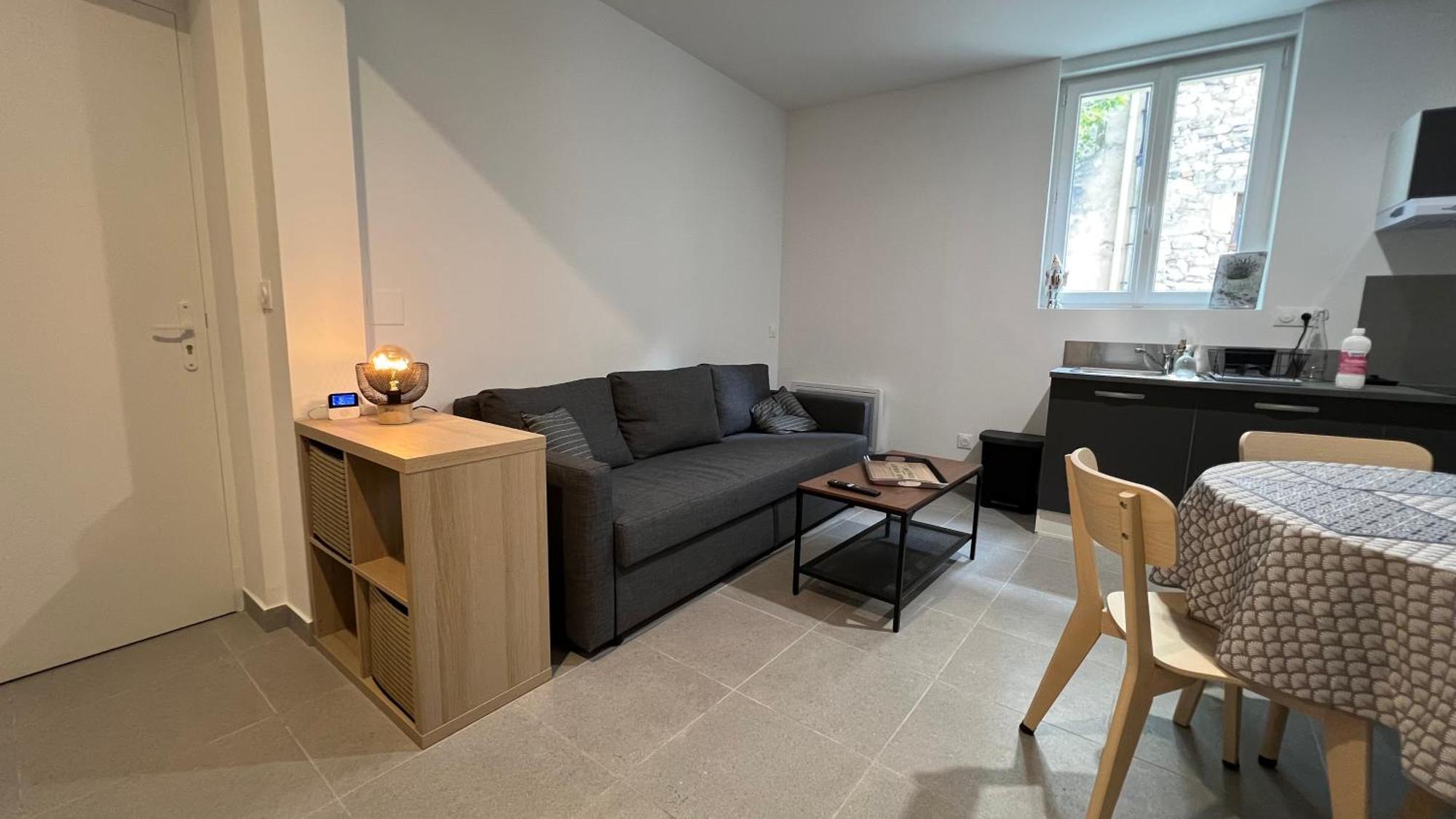Fenix Appartement T2 40 M2 Cosy Rdc Plein Centre Ville Pierrelatte Exteriér fotografie