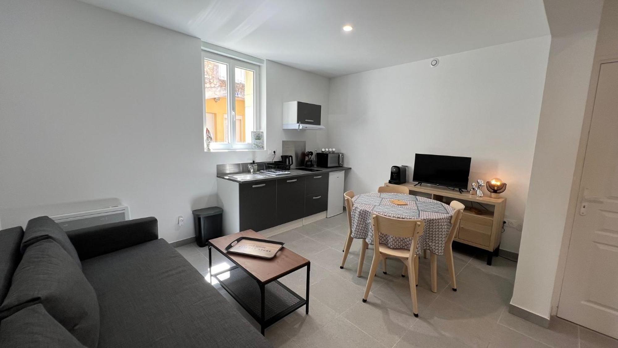 Fenix Appartement T2 40 M2 Cosy Rdc Plein Centre Ville Pierrelatte Exteriér fotografie